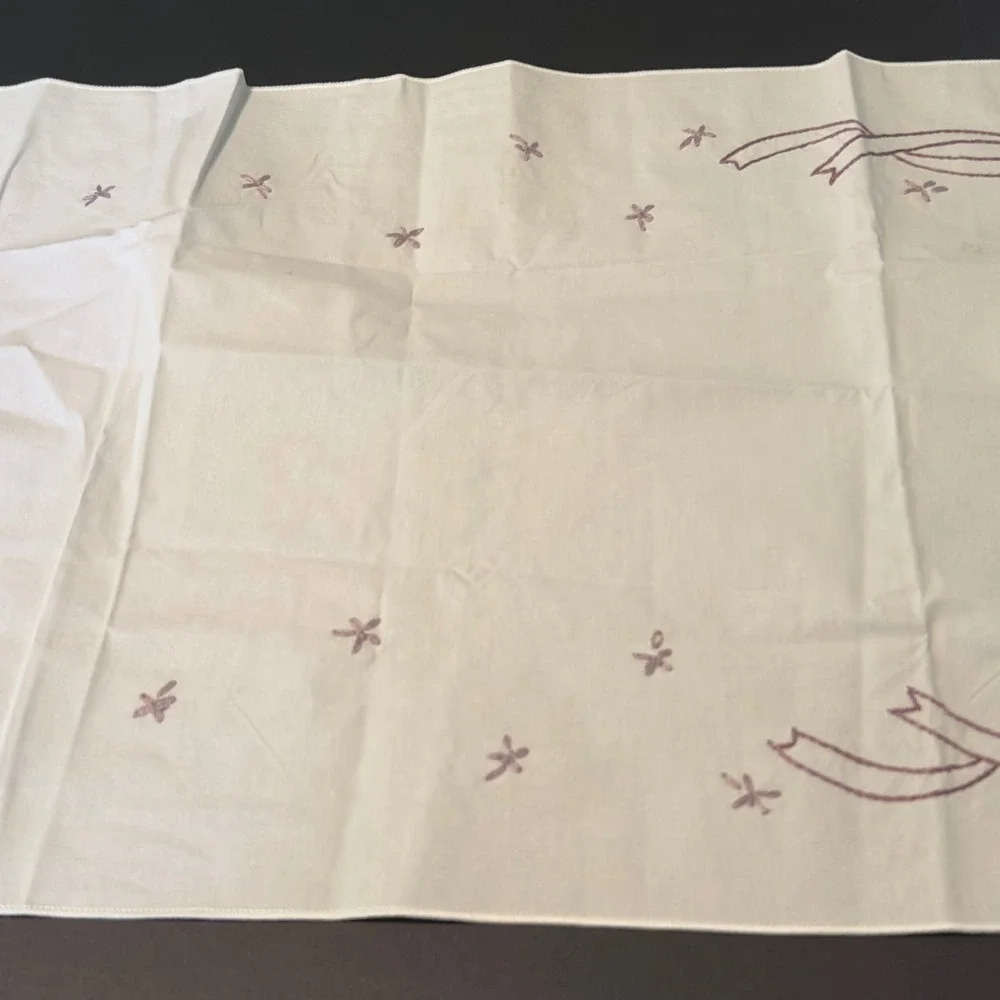 Vintage Hand Embroidered Floral Table Runner White Lavender Ribbon 40x13.5